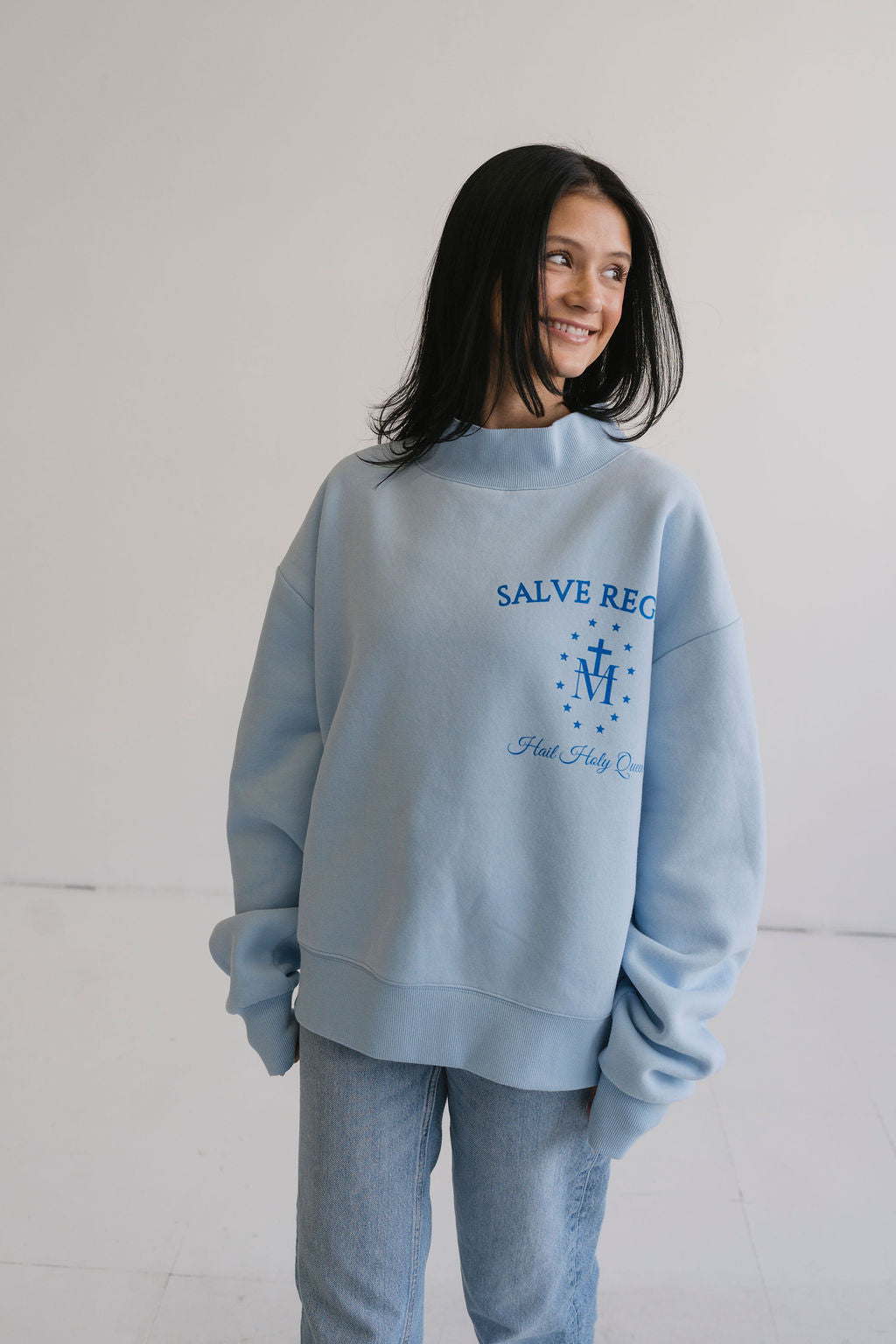 Salve Regina Mockneck