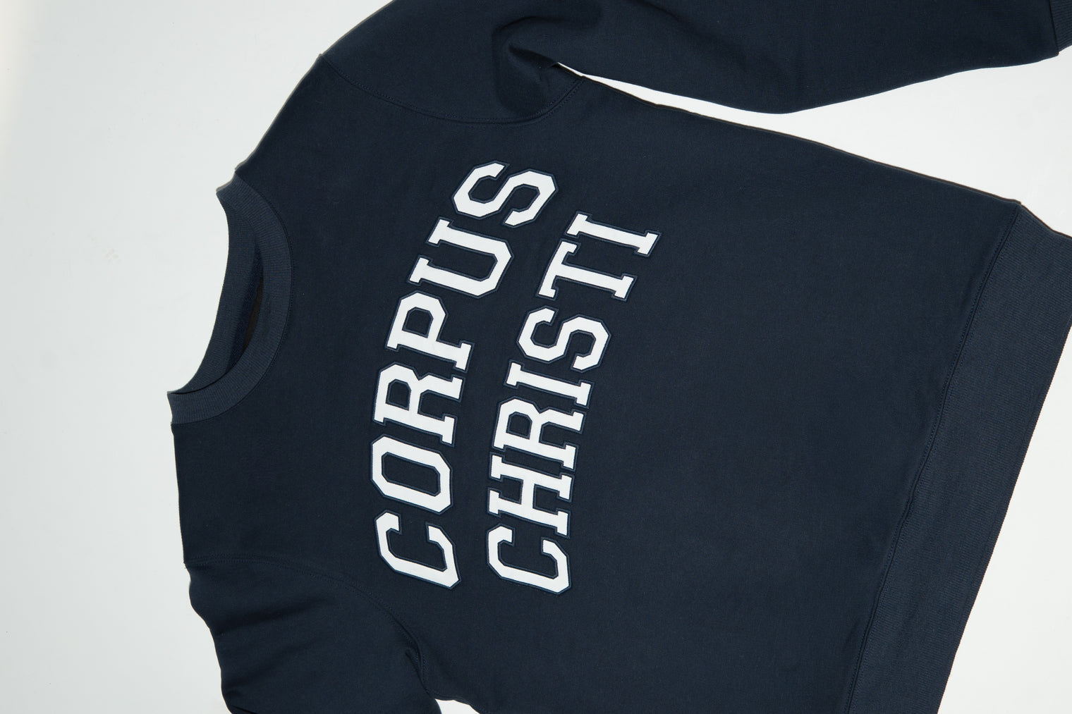 The Corpus Christi Crewneck Navy